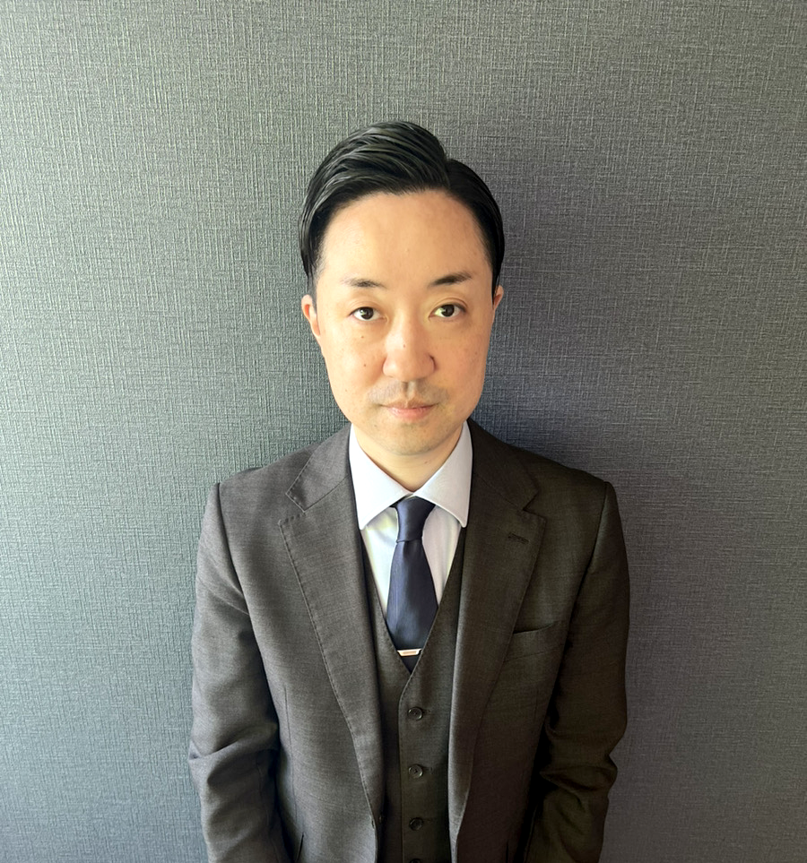 代表行政書士 大澤祐介